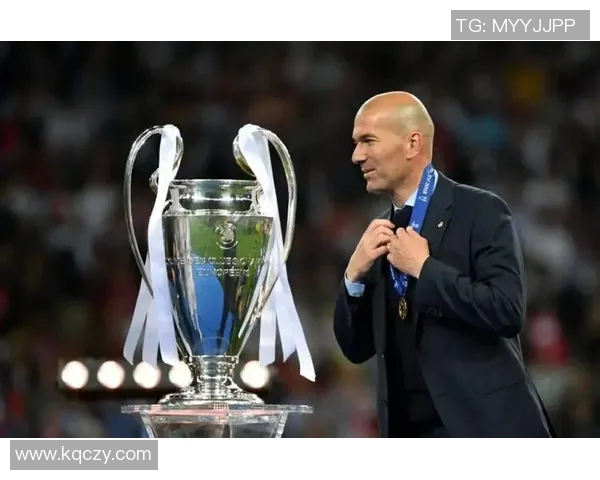 足球传奇齐达内精彩过人集锦视频回顾技巧与魅力的完美结合 足球传奇齐达内精彩过人集锦视频回顾技巧与魅力的完美结合