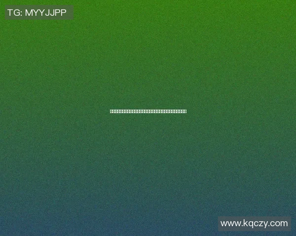篮球明星在篮球馆挥洒汗水展现风采引领年轻球员追逐梦想的精彩瞬间